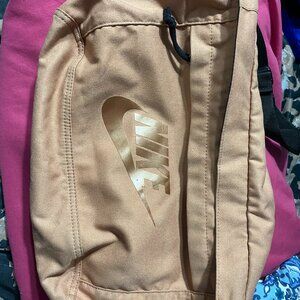 NIKE XL Fanny Pack, Coral Color, No Tears, EUC
